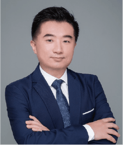 窦伟的头像照片，百润商学新媒体运营专家