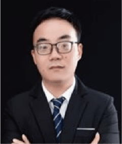 何伟华的头像照片，百润商学生产管理专家